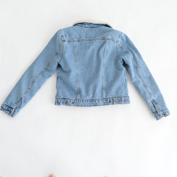 💙Levis Ex-Boyfriend Sherpa Trucker Denim Jean Jacket Size M💙 - Picture 13 of 13